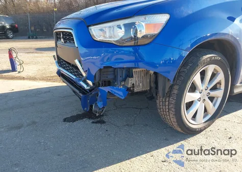 2015 Mitsubishi Outlander Sport Es z USA, uszkodzony, nr VIN 4A4AR3AW2FE027641